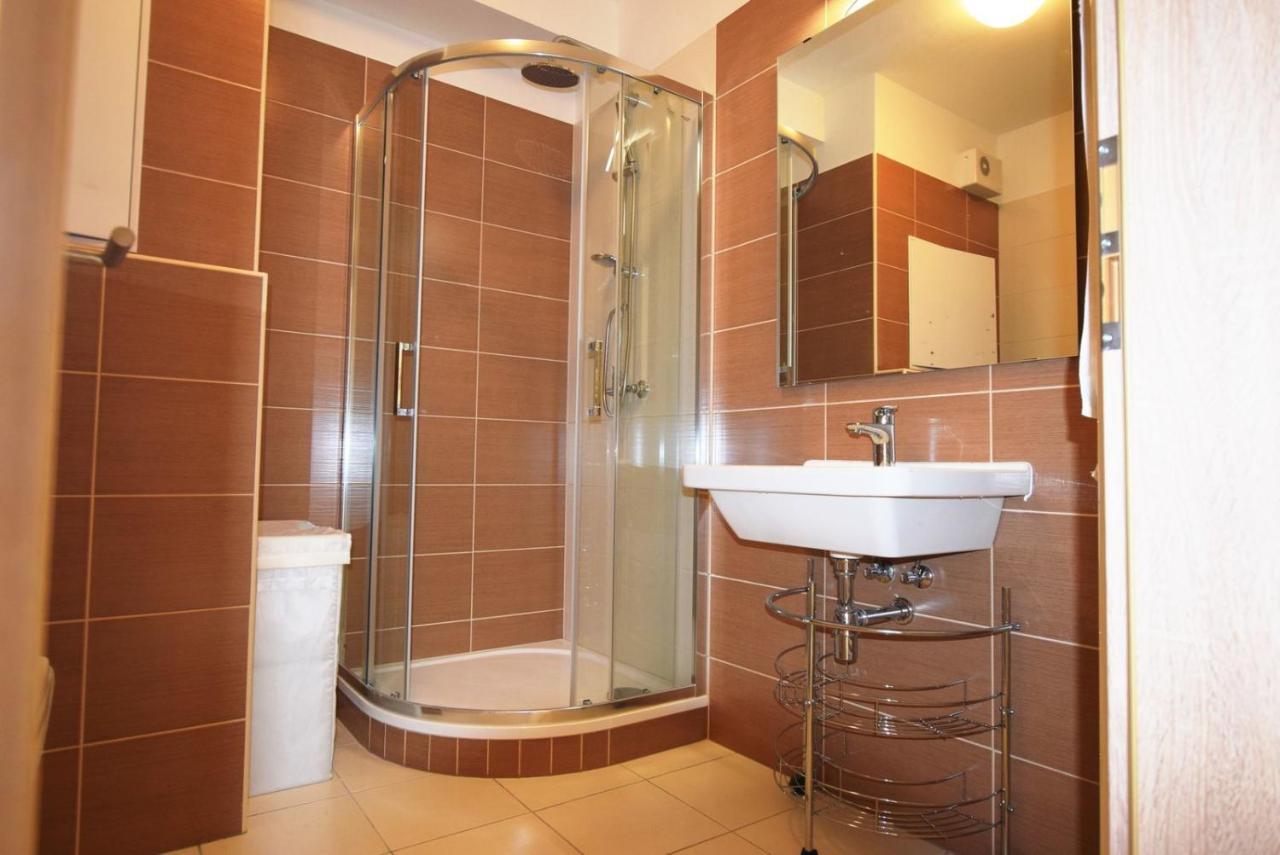 Apartman Bystrc Brno Luaran gambar