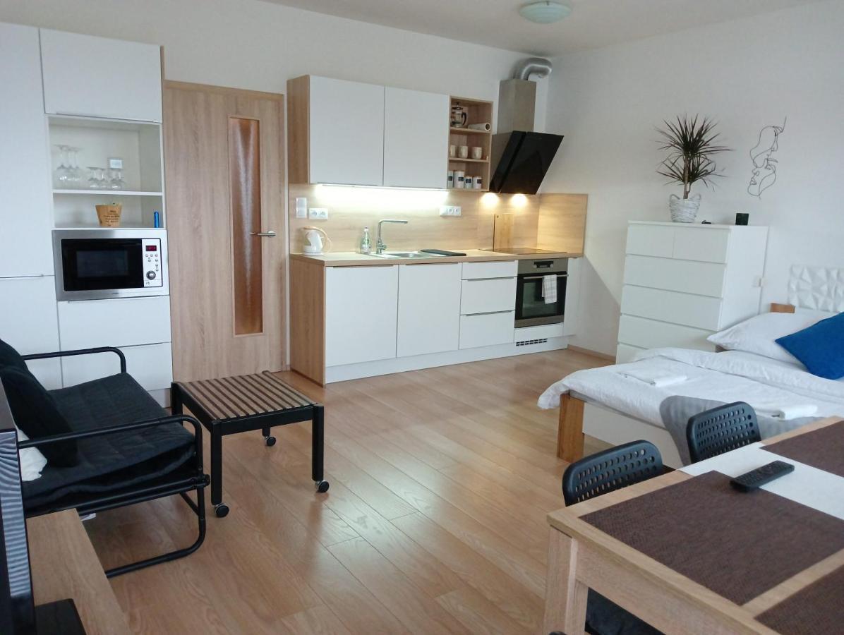 Apartman Bystrc Brno Luaran gambar